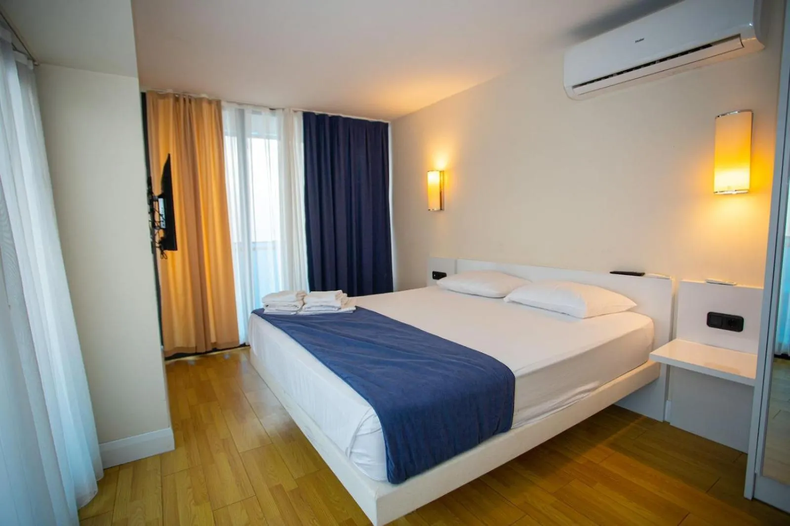 City Avenue Hotel Batumi 0*,