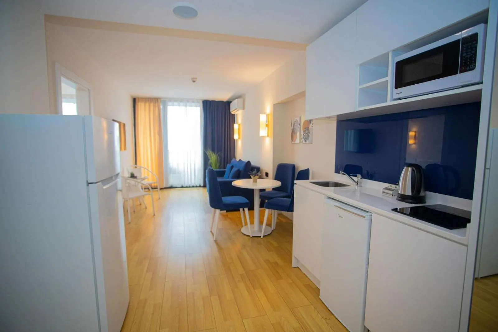 City Avenue Hotel Batumi 0*,  Georgien