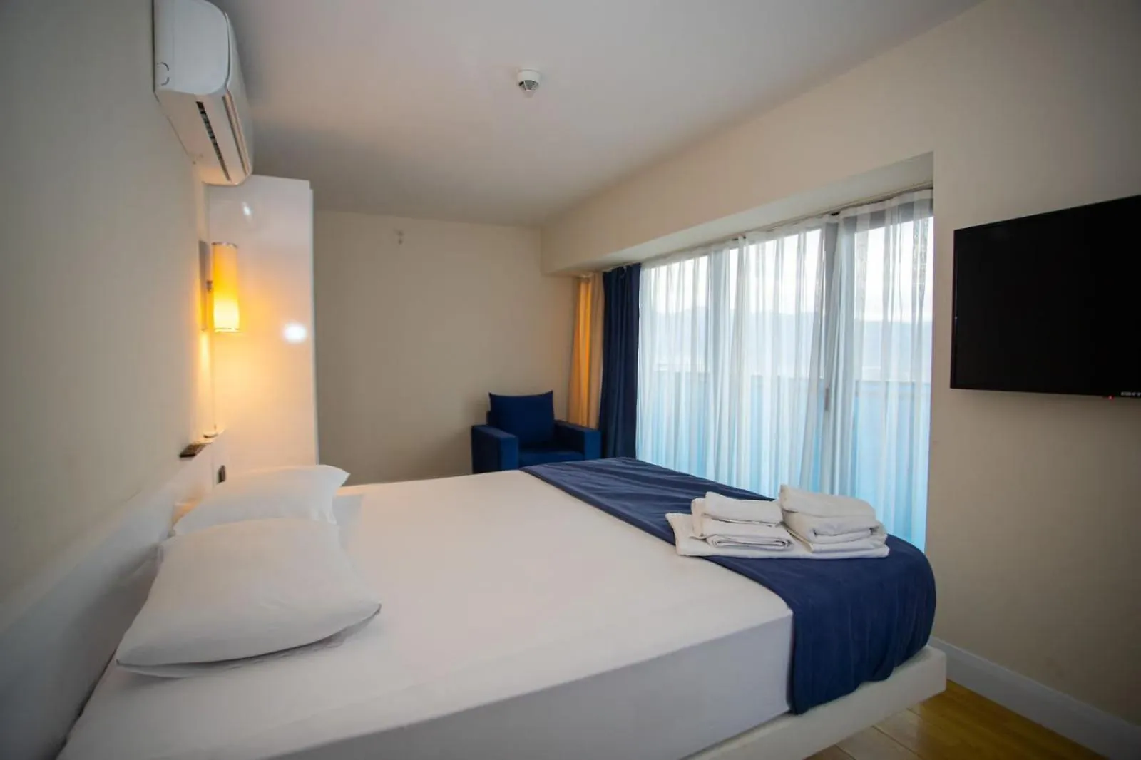 City Avenue Hotel Batumi 0*,  Georgien